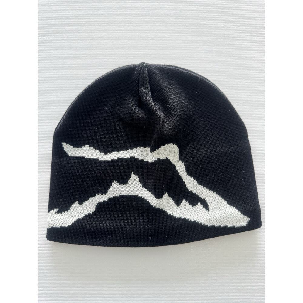 Akimbo Club Range Skull Cap in Black/White - Picture 2 of 5